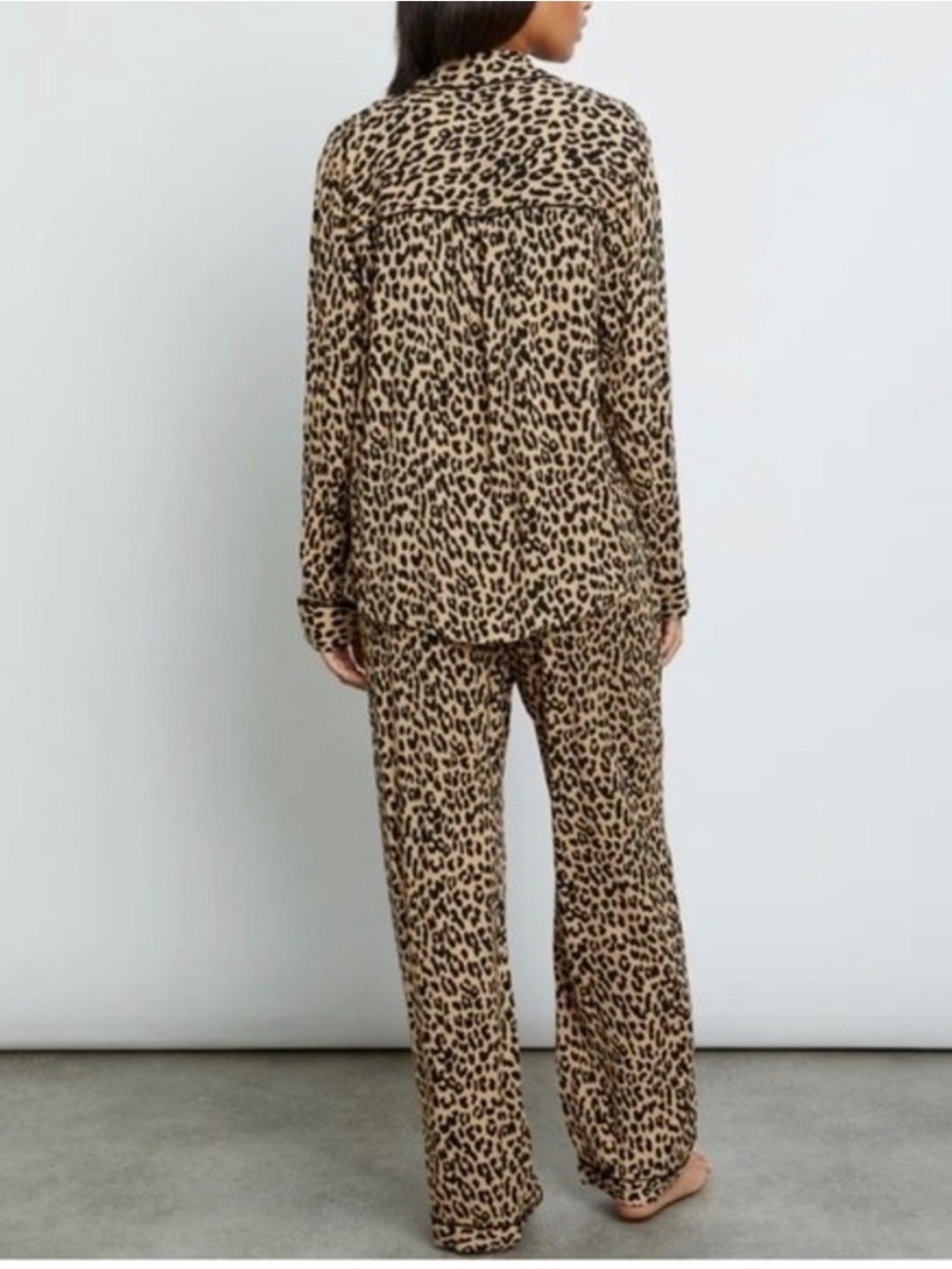 NWT Rails Clara Pajama Set XS Sand Jaguar Leopard Animal Print Rayon Lounge - Picture 5 of 16
